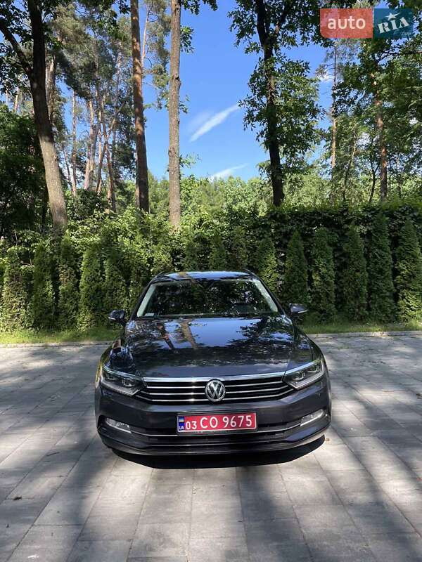 Универсал Volkswagen Passat 2017 в Рожище