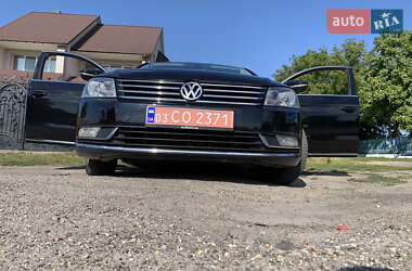 Универсал Volkswagen Passat 2012 в Дубно