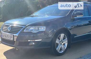 Универсал Volkswagen Passat 2008 в Киеве