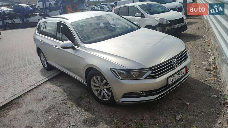 Универсал Volkswagen Passat 2016 в Тернополе
