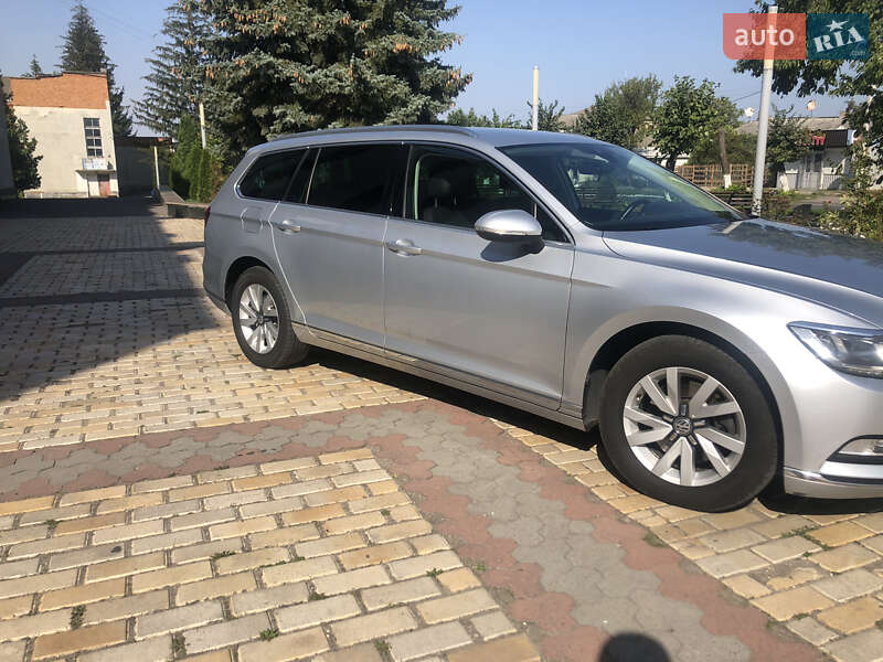 Универсал Volkswagen Passat 2017 в Мурованых Куриловцах