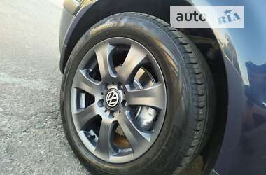 Универсал Volkswagen Passat 1999 в 