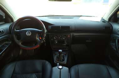 Универсал Volkswagen Passat 1999 в 