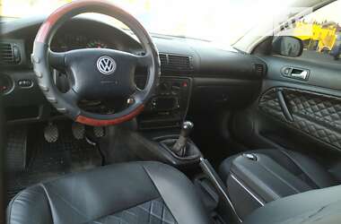 Универсал Volkswagen Passat 1999 в 