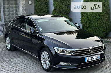 Седан Volkswagen Passat 2016 в 