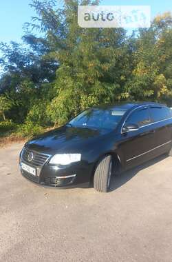 Седан Volkswagen Passat 2007 в Каневі