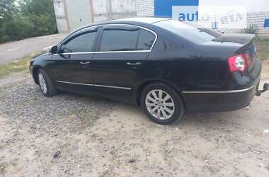 Седан Volkswagen Passat 2007 в Каневі