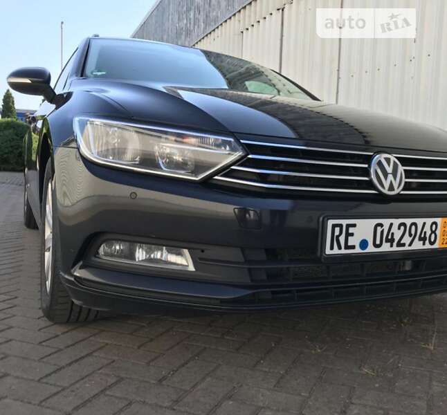 Універсал Volkswagen Passat 2017 в Володимирі