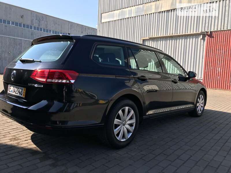 Універсал Volkswagen Passat 2017 в Володимирі