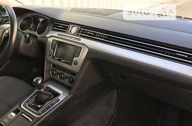 Универсал Volkswagen Passat 2017 в 