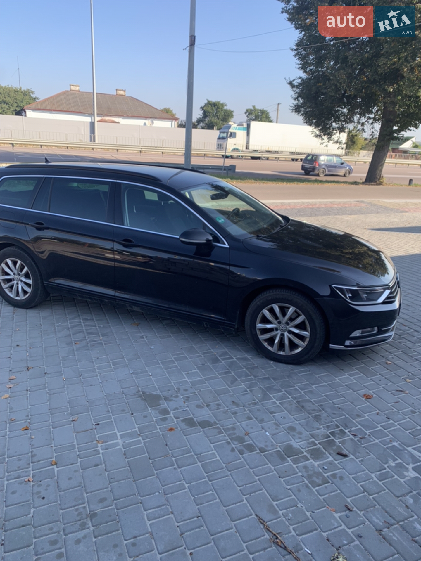 2019 Volkswagen Passat - мініатюра 3