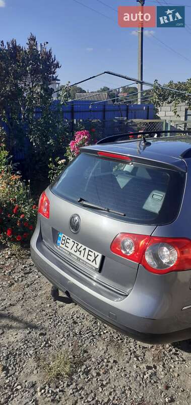 Универсал Volkswagen Passat 2006 в Новом Буге