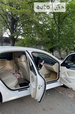 Седан Volkswagen Passat 2015 в 