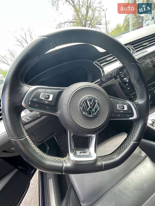 Универсал Volkswagen Passat 2018 в Кременчуге фото 9 Универсал Volkswagen Passat 2018 в Кременчуге