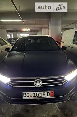 Универсал Volkswagen Passat 2018 в Кременчуге
