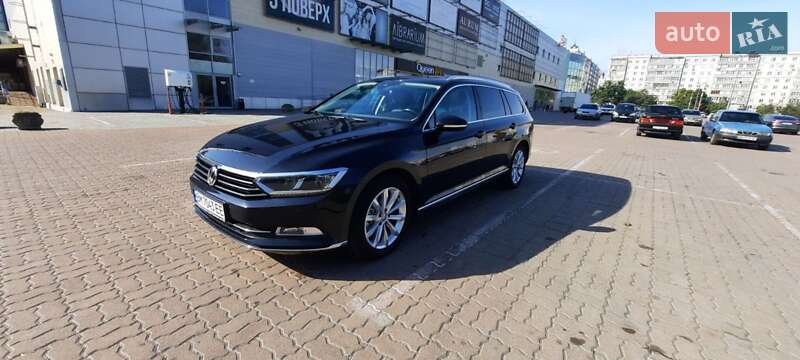 Універсал Volkswagen Passat 2017 в Сумах