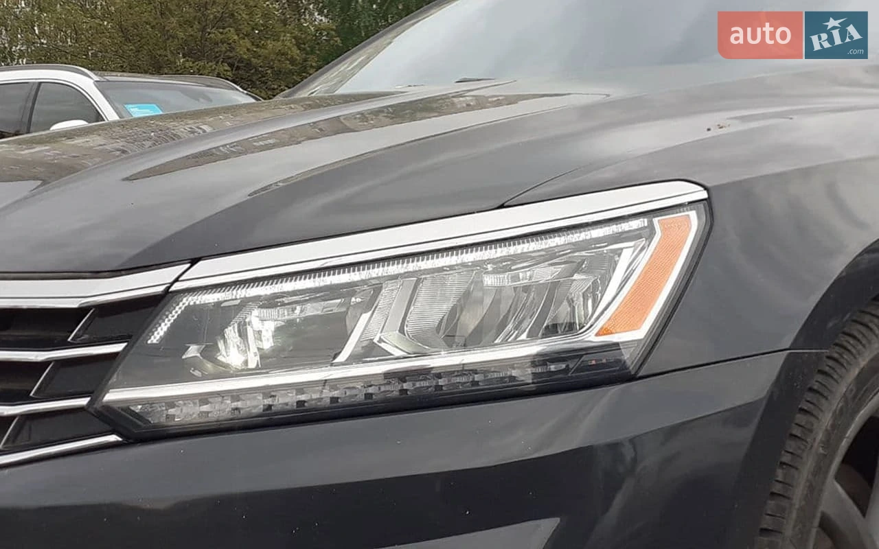 2017 Volkswagen Passat - мініатюра 17