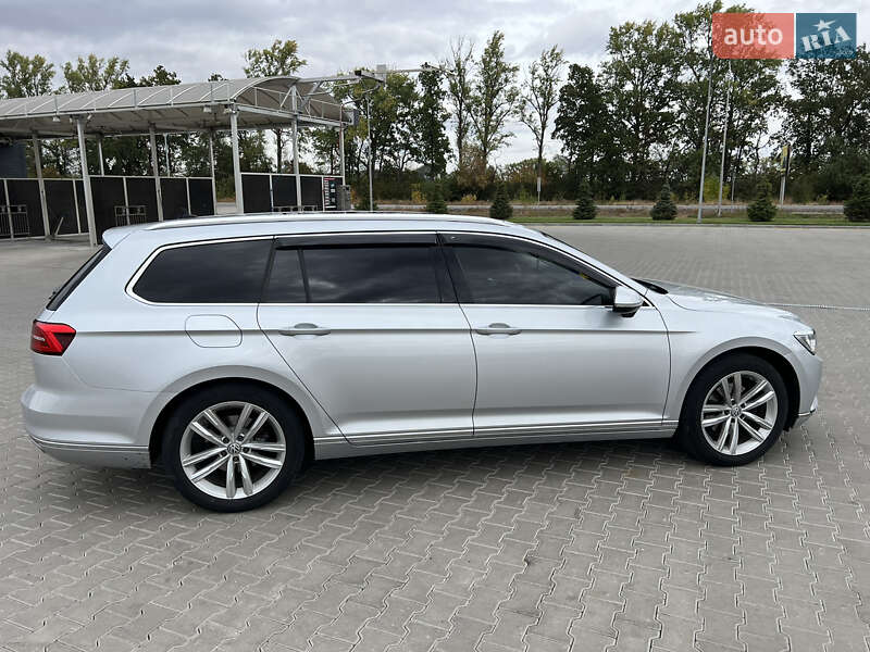 Універсал Volkswagen Passat 2017 в Кагарлику