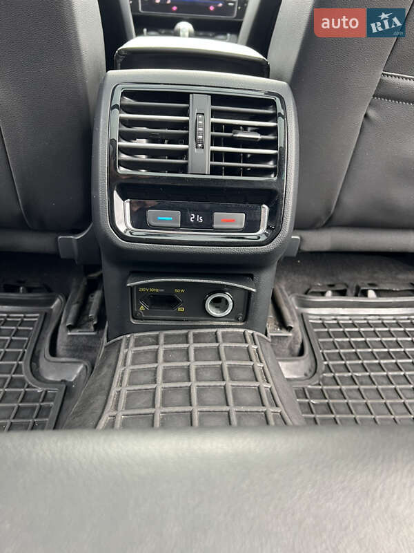 Універсал Volkswagen Passat 2017 в Кагарлику