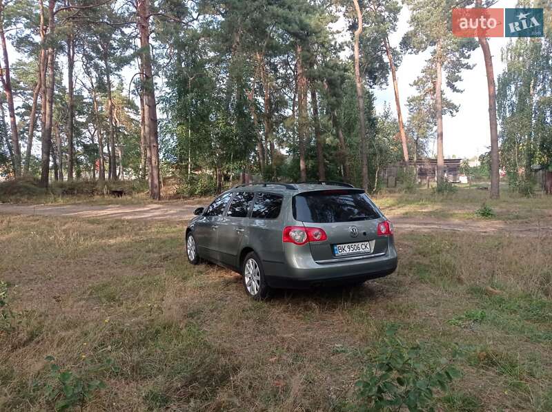 Універсал Volkswagen Passat 2007 в Зарічному