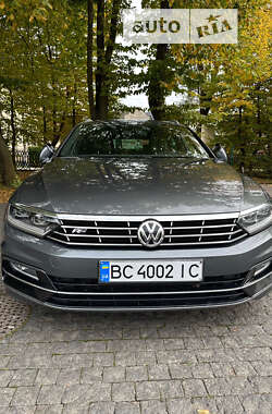 Универсал Volkswagen Passat 2015 в Львове