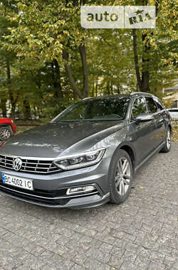 Универсал Volkswagen Passat 2015 в Львове