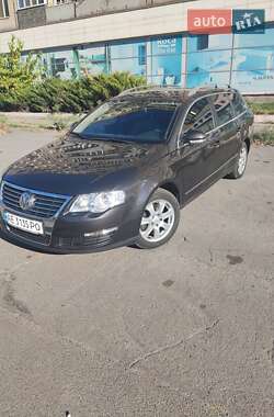 Универсал Volkswagen Passat 2007 в 