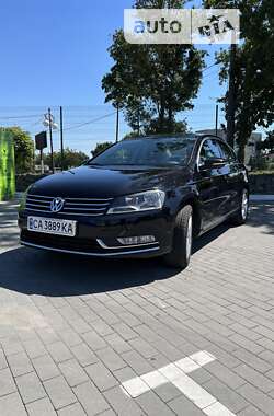Седан Volkswagen Passat 2014 в Умани
