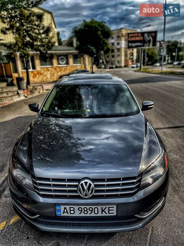 Седан Volkswagen Passat 2012 в Вінниці