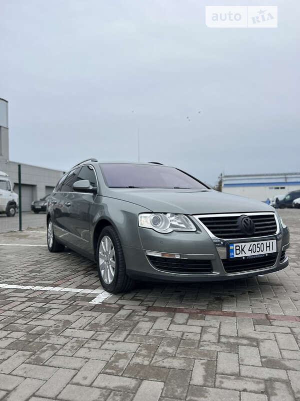 Volkswagen Passat 2010