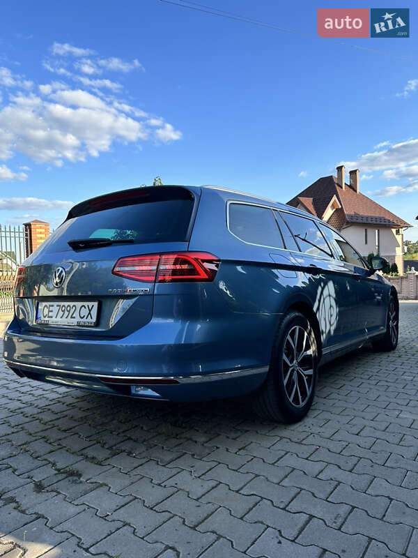 Універсал Volkswagen Passat 2016 в Чернівцях