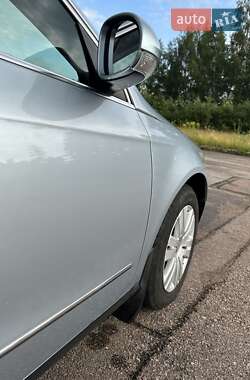 Седан Volkswagen Passat 2007 в Житомире