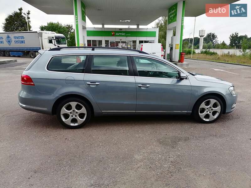 Універсал Volkswagen Passat 2011 в Києві