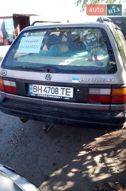 Универсал Volkswagen Passat 1992 в Килии