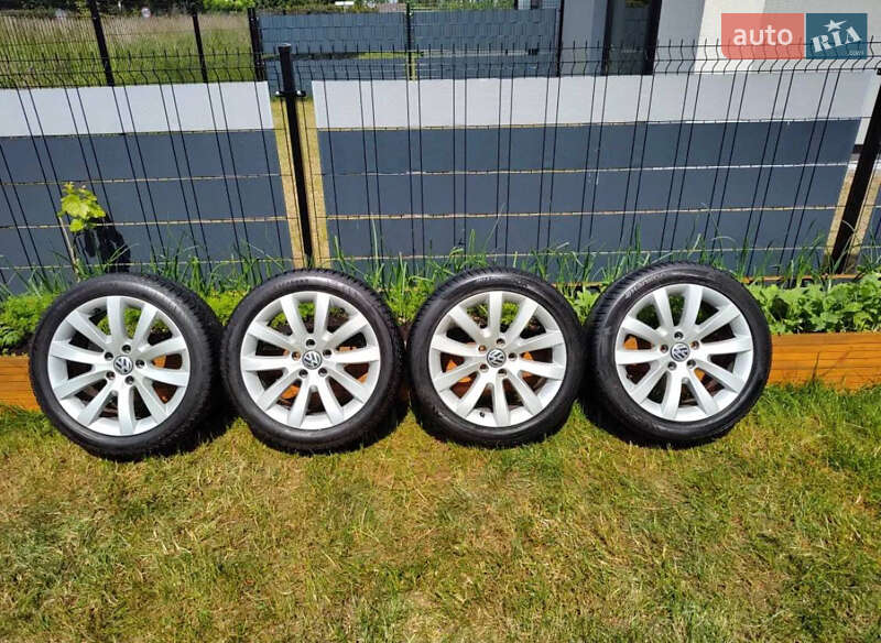 Універсал Volkswagen Passat 2011 в Кам'янському
