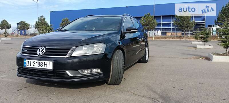 Универсал Volkswagen Passat 2012 в Одессе