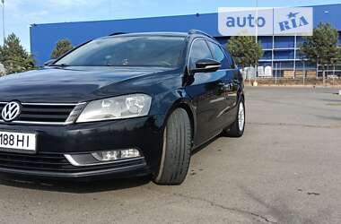 Универсал Volkswagen Passat 2012 в Одессе