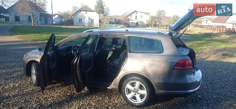 Універсал Volkswagen Passat 2011 в Стрию