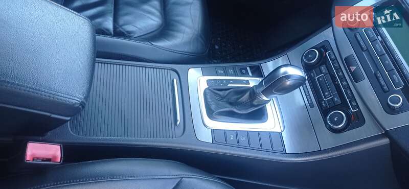 Універсал Volkswagen Passat 2011 в Стрию