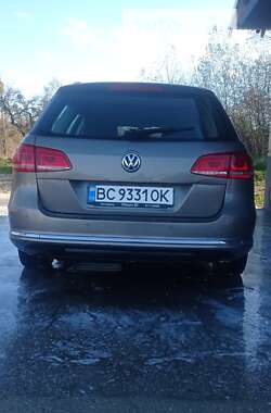 Універсал Volkswagen Passat 2011 в Стрию