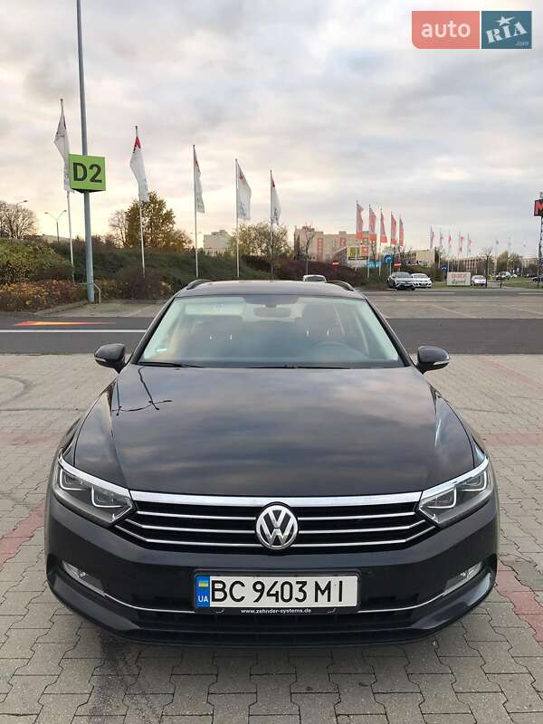Универсал Volkswagen Passat 2015 в Львове