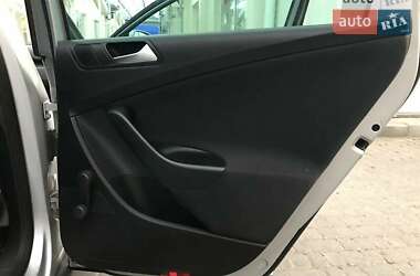 Універсал Volkswagen Passat 2008 в 