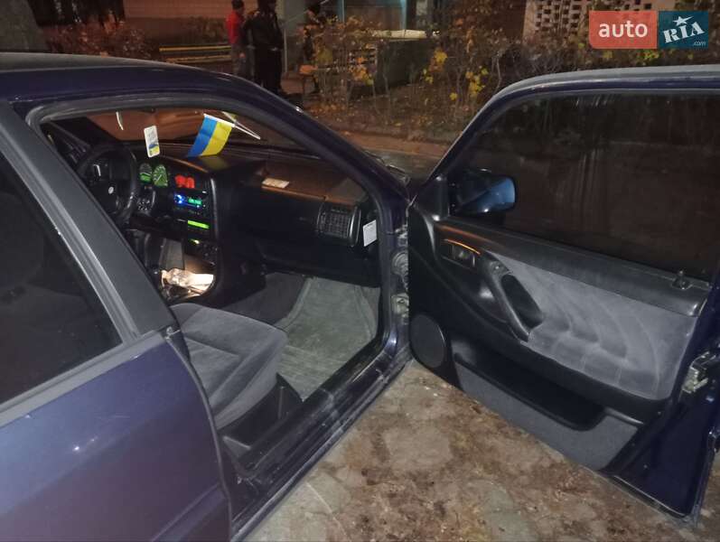 Седан Volkswagen Passat 1994 в Летичеве фото 13 Седан Volkswagen Passat 1994 в Летичеве