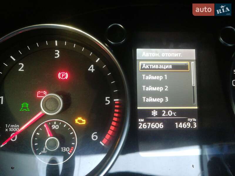 Універсал Volkswagen Passat 2011 в Житомирі