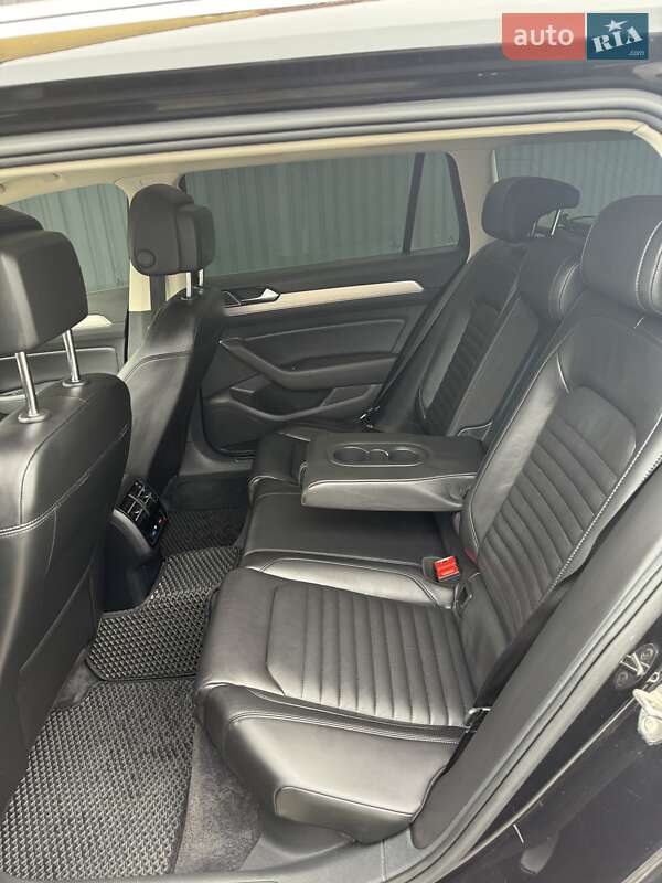 Универсал Volkswagen Passat 2015 в Хмельницком фото 17 Универсал Volkswagen Passat 2015 в Хмельницком