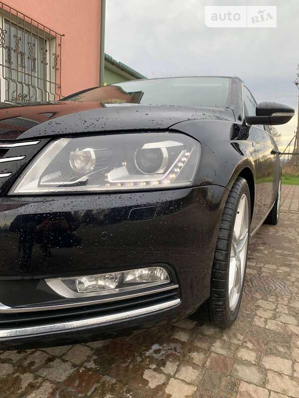 Универсал Volkswagen Passat 2013 в Калуше