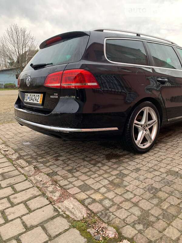 Универсал Volkswagen Passat 2013 в Калуше