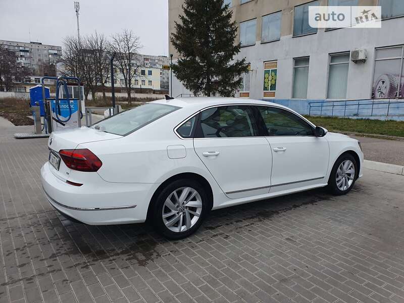 Седан Volkswagen Passat 2018 в Белой Церкви