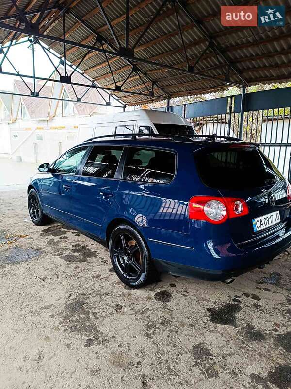 Универсал Volkswagen Passat 2009 в Харькове