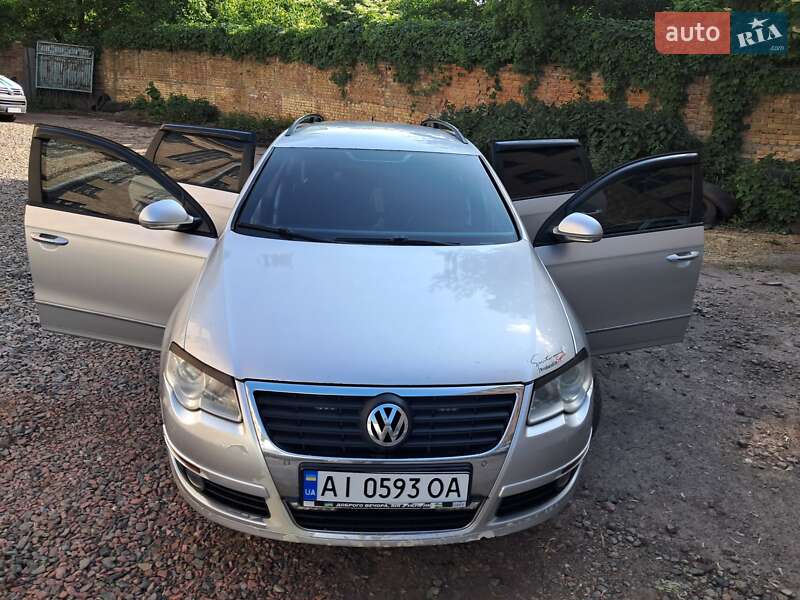 Универсал Volkswagen Passat 2008 в Киеве